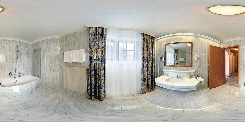 Heart Hotel Sylvia Ischgl Room photo